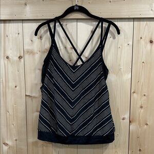 Athleta Chevron Tankini Top Black & White Strappy Swim 36D/DD Beachy Retro